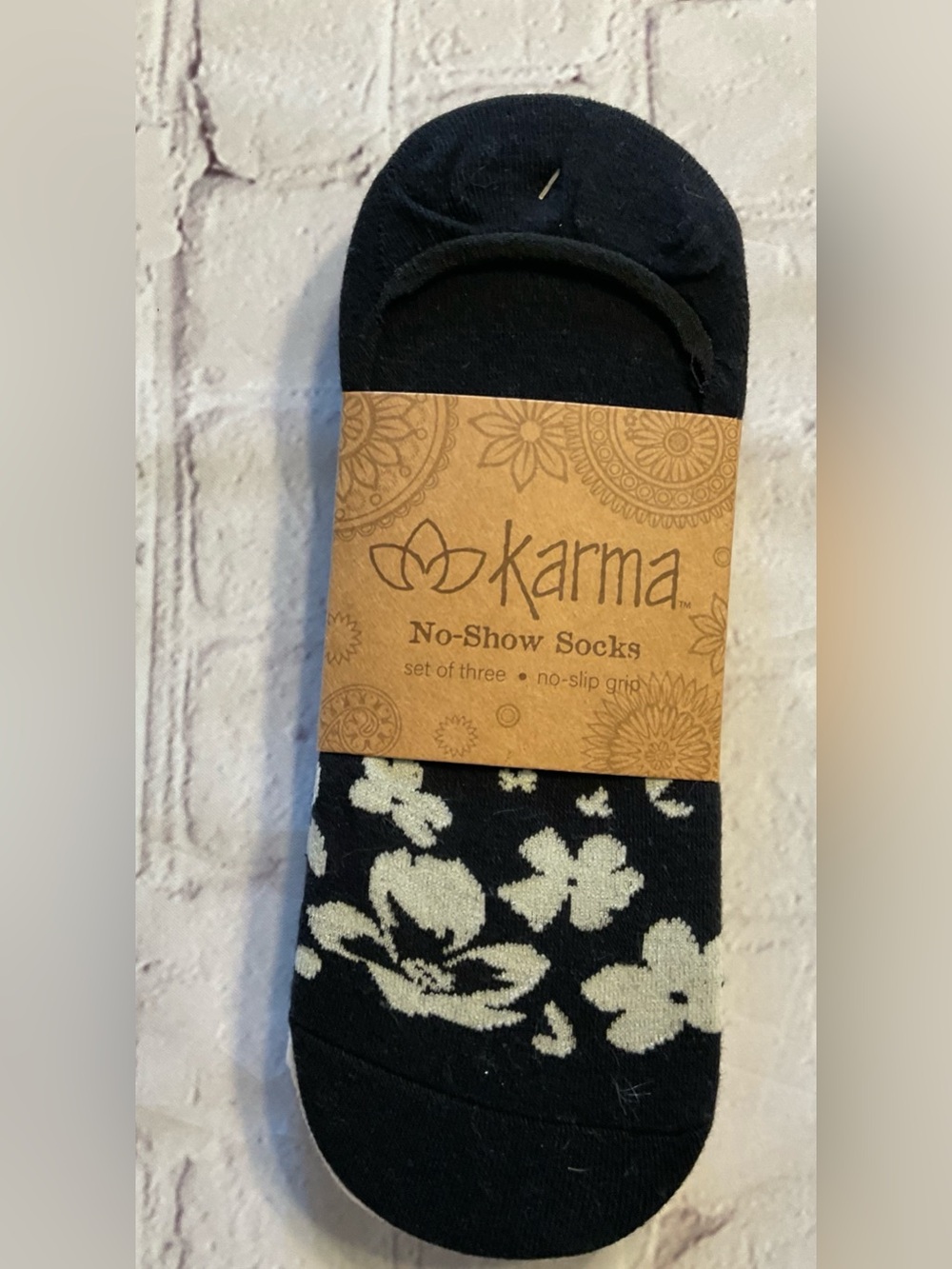 Karma No-Show Floral Socks - Black/Cream